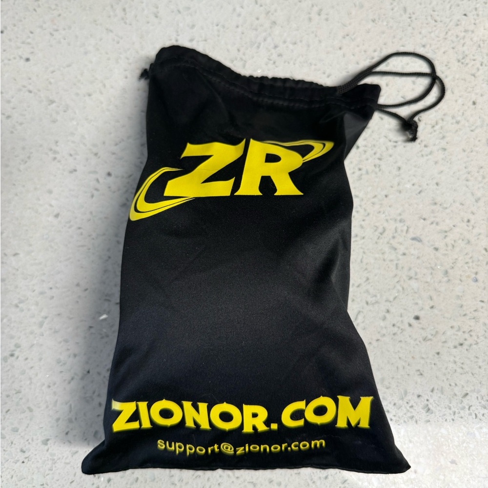 Zion Black Ski/Snow glasses - Picture 4 of 4